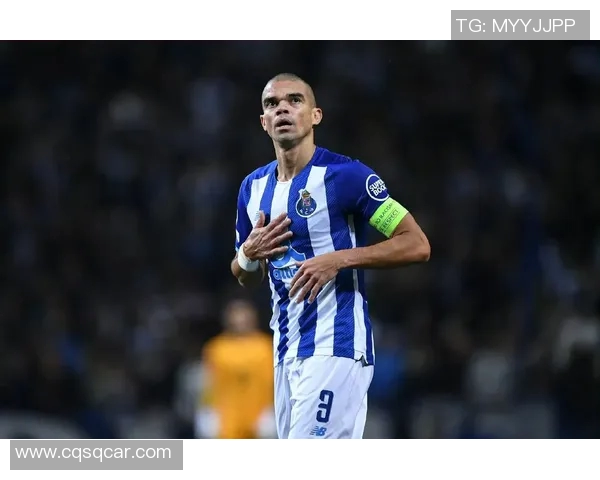 足球12号球星的传奇之路与背后的故事揭秘